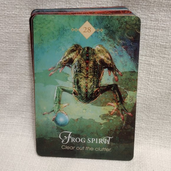 🌟The Spirit Animal Oracle: A 68-Card Deck and Guidebook Cards - Picture 8 of 12